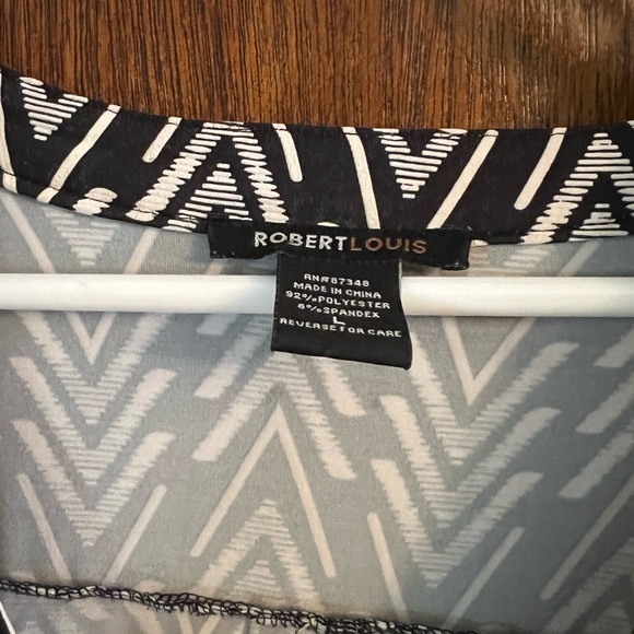 Professional looking dress with tie at the waste! Robert Louis brand (TJ Maxx) - Picture 2 of 2